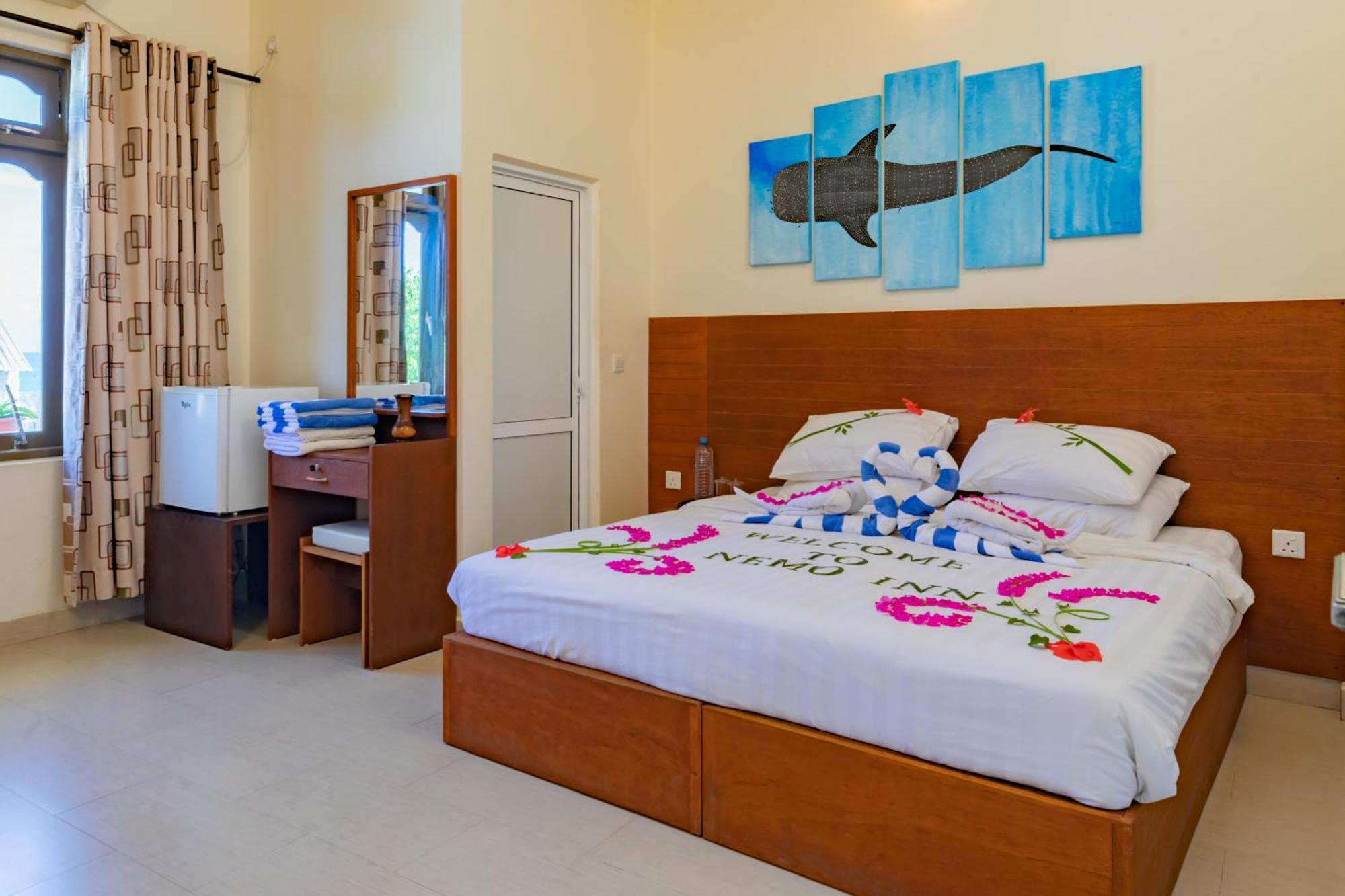 Nemo Inn Omadhoo Exteriör bild
