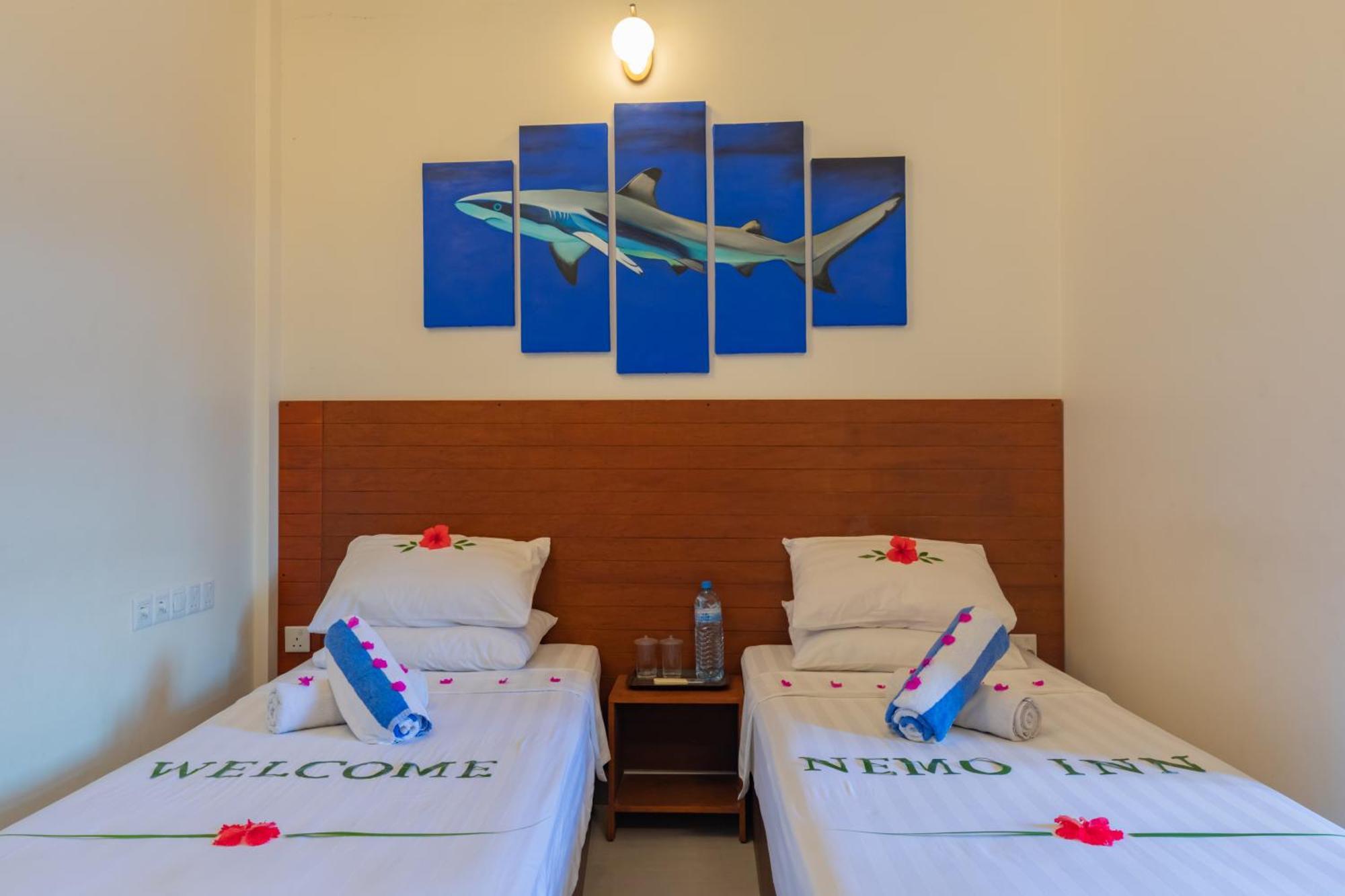 Nemo Inn Omadhoo Exteriör bild