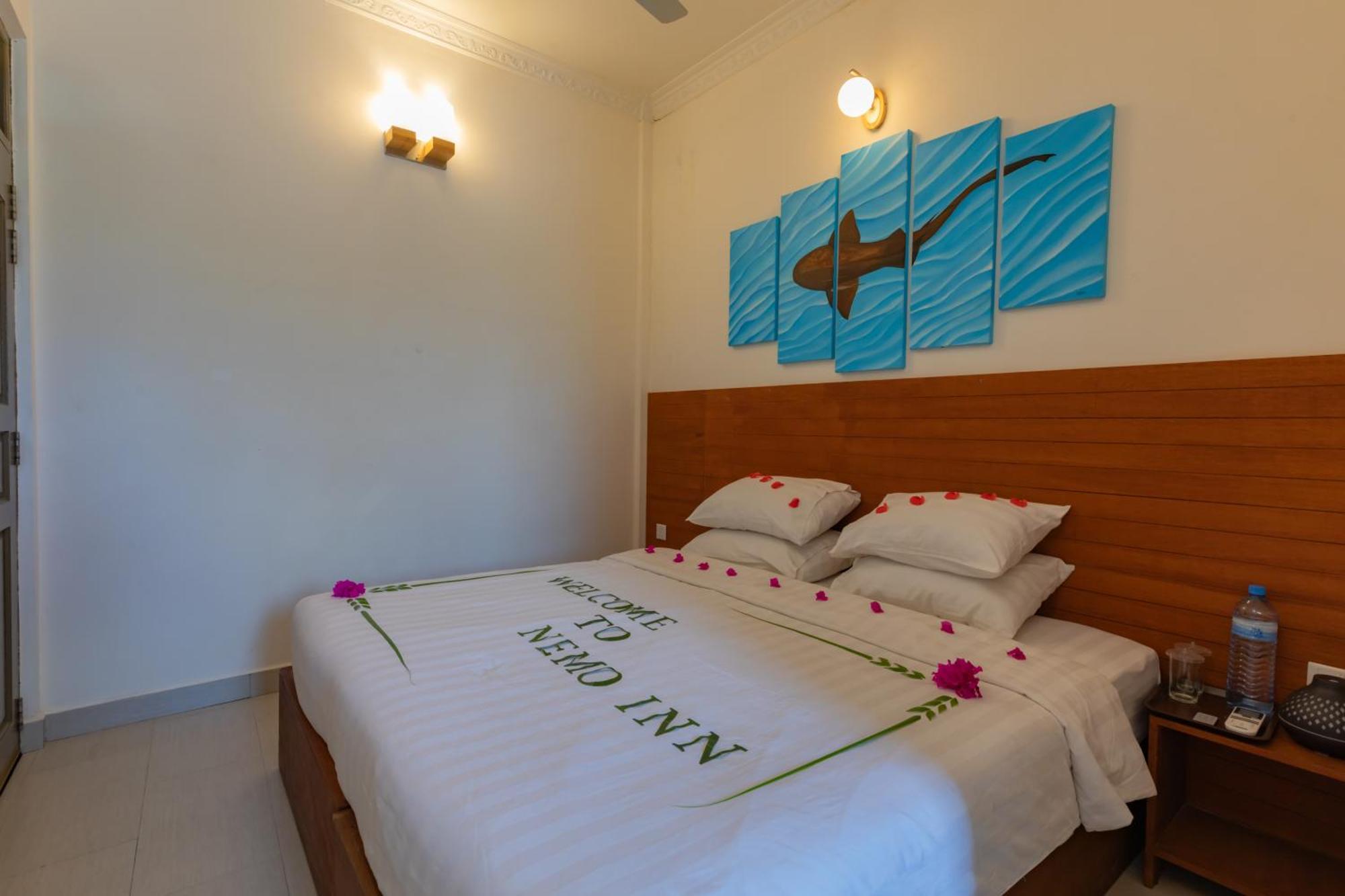 Nemo Inn Omadhoo Exteriör bild