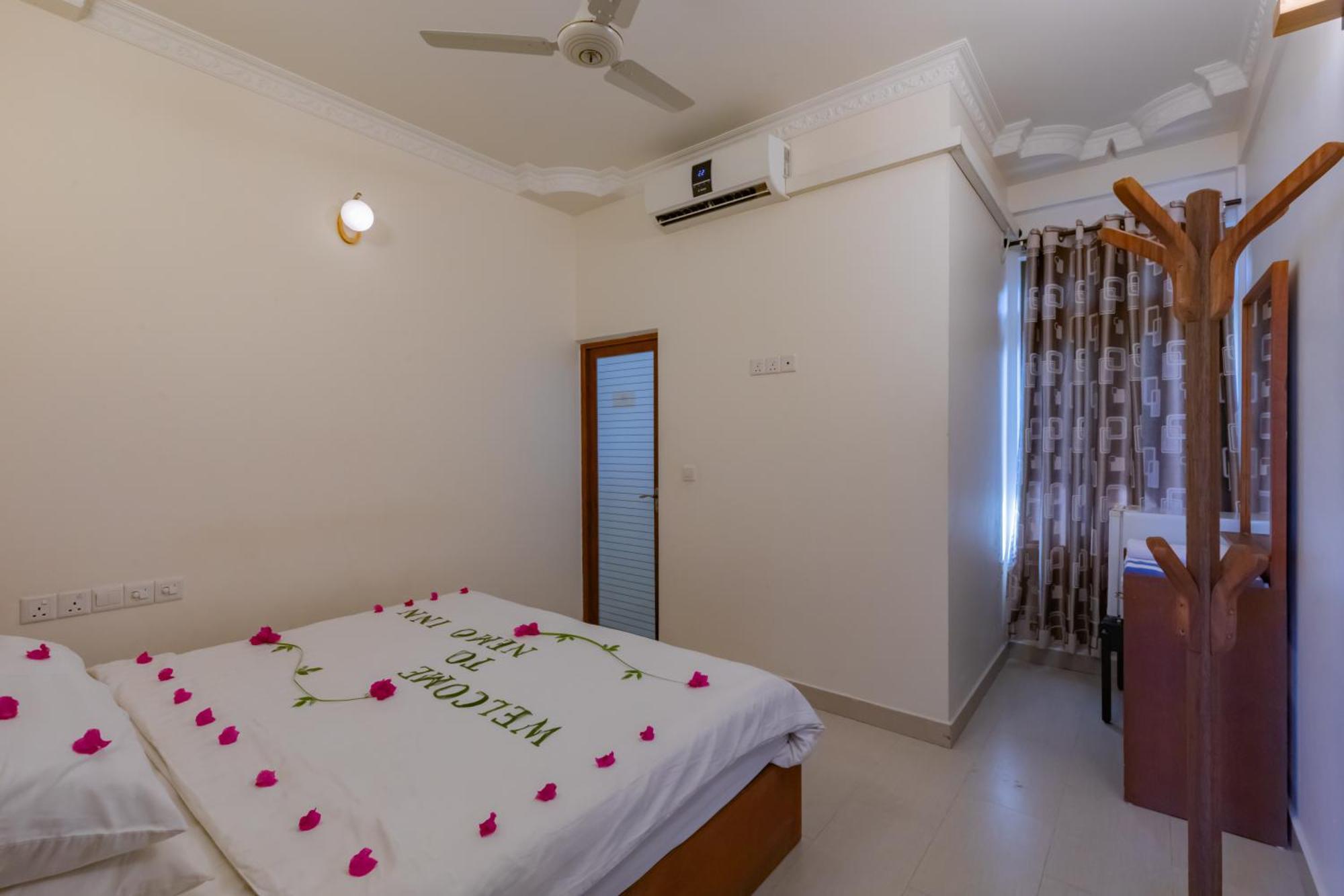 Nemo Inn Omadhoo Exteriör bild